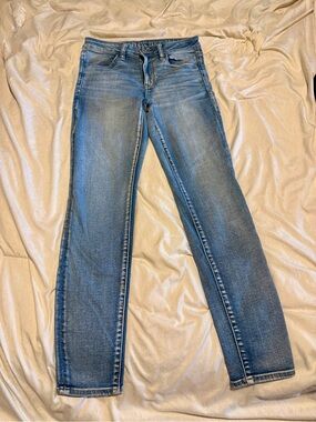 American Eagle Outfitters Light Blue Straight Leg Jeans